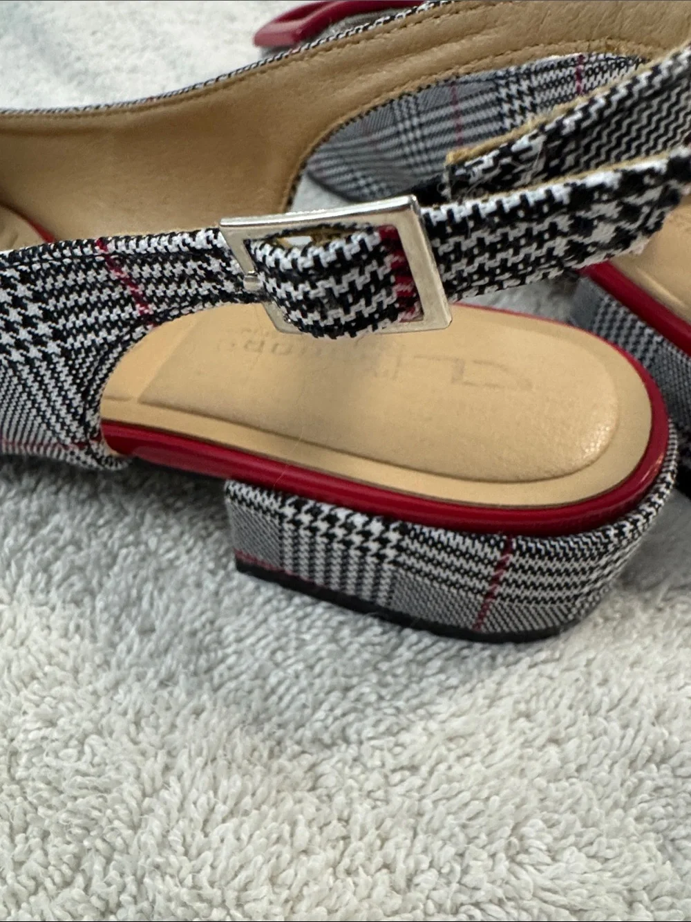 Chinese Laundry chic slingback
